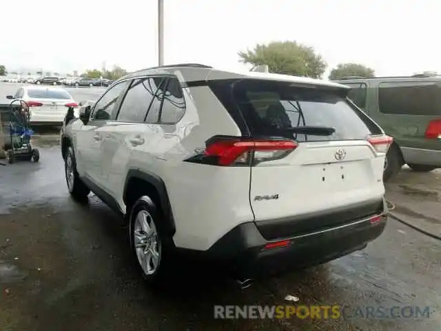 3 Фотография поврежденного автомобиля JTMW1RFV9KD501320 TOYOTA RAV4 XLE 2019