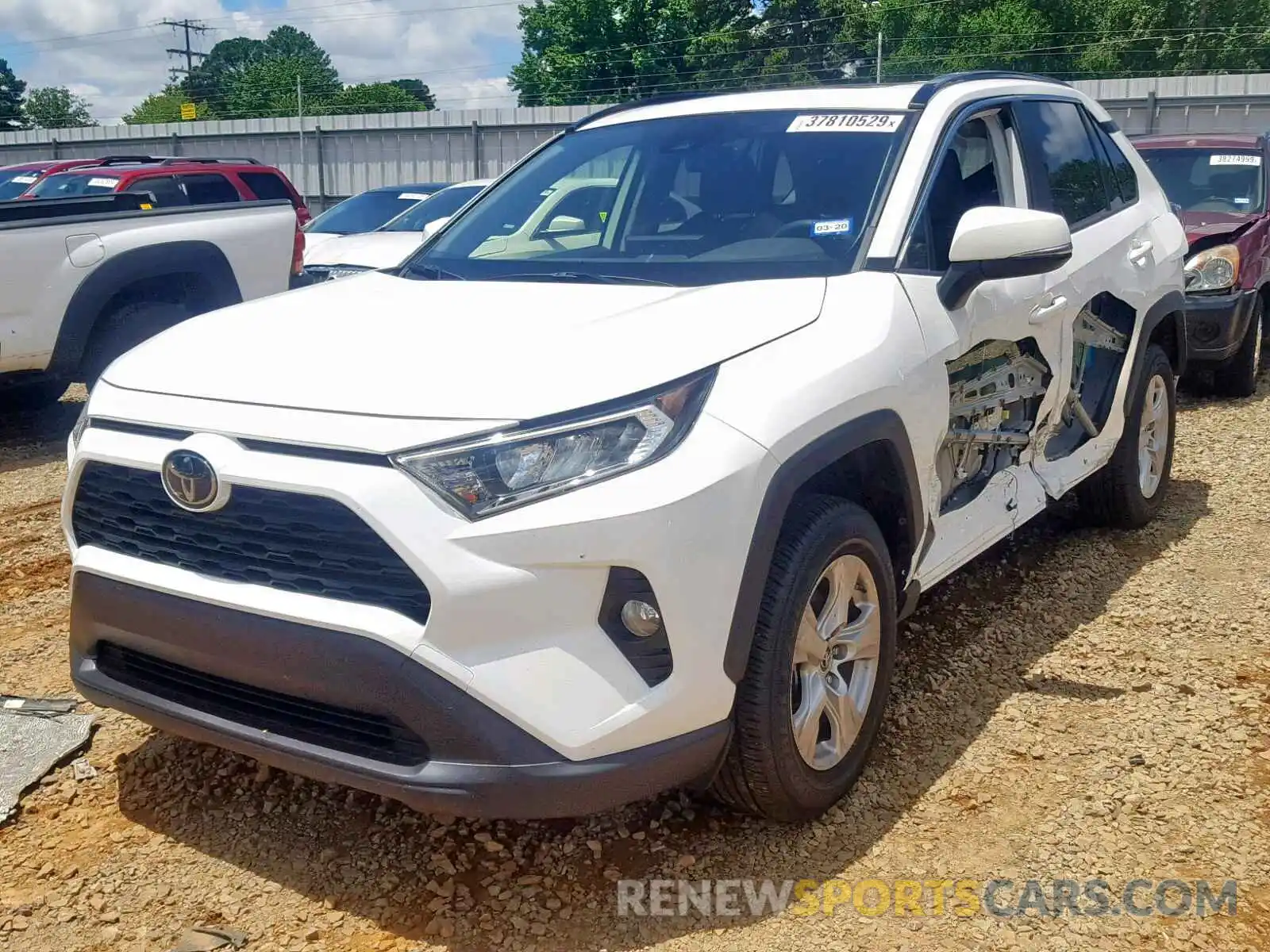 2 Photograph of a damaged car JTMW1RFVXKJ001894 TOYOTA RAV4 XLE 2019