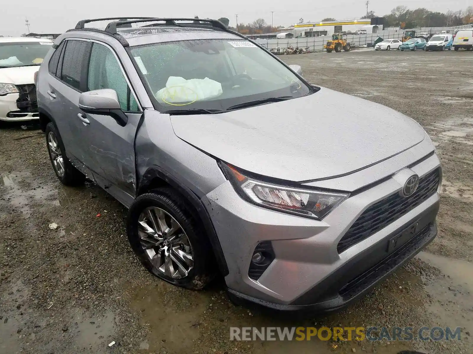 1 Фотография поврежденного автомобиля 2T3A1RFV5KC038543 TOYOTA RAV4 XLE P 2019