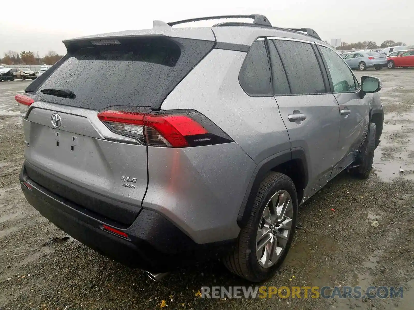 4 Фотография поврежденного автомобиля 2T3A1RFV5KC038543 TOYOTA RAV4 XLE P 2019