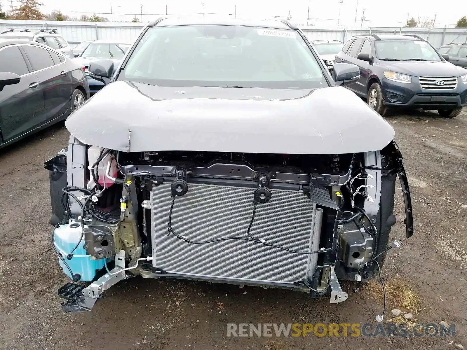 9 Photograph of a damaged car 2T3A1RFV5KC054886 TOYOTA RAV4 XLE P 2019