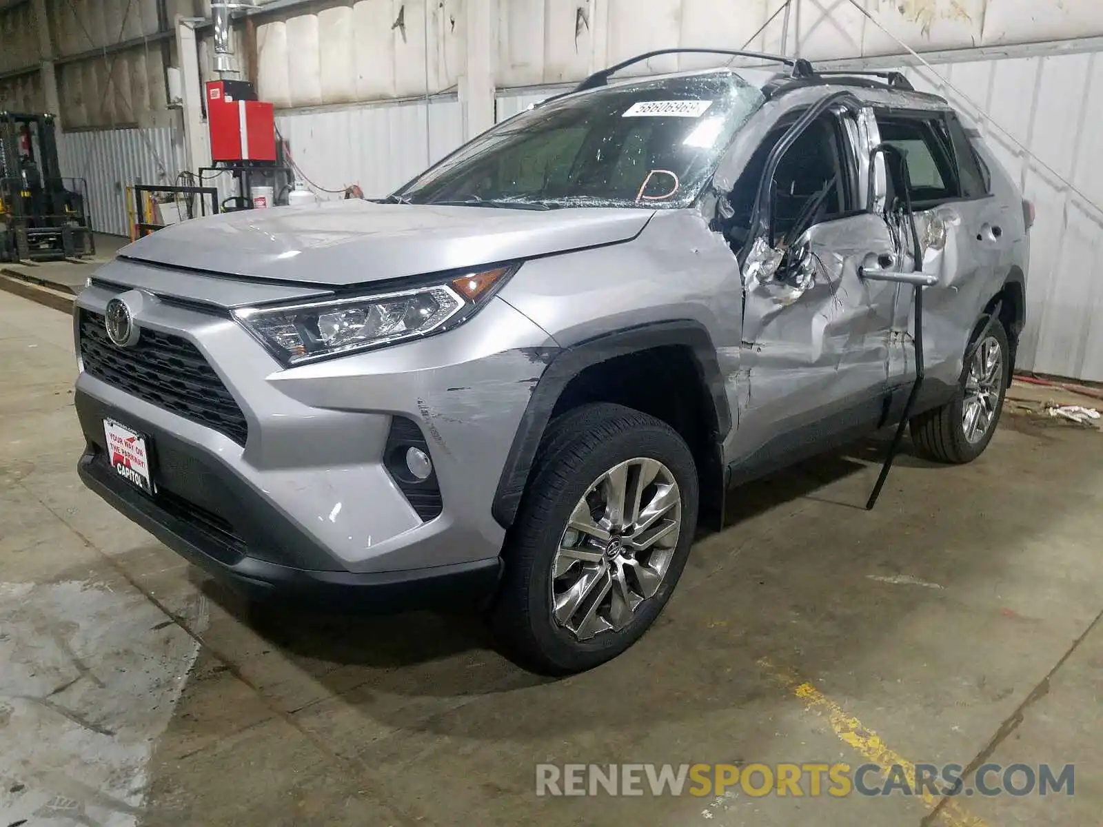 2 Photograph of a damaged car 2T3A1RFV7KC059054 TOYOTA RAV4 XLE P 2019