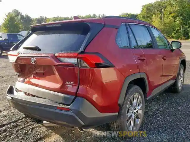 4 Photograph of a damaged car 2T3A1RFV7KW069131 TOYOTA RAV4 XLE P 2019