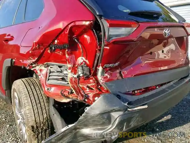 9 Photograph of a damaged car 2T3A1RFV7KW069131 TOYOTA RAV4 XLE P 2019