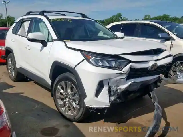 1 Photograph of a damaged car 2T3A1RFV9KW035353 TOYOTA RAV4 XLE P 2019