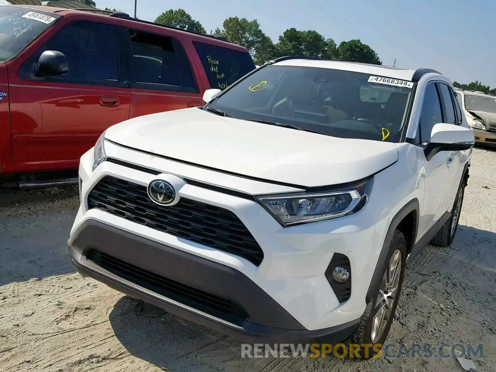 2 Photograph of a damaged car 2T3C1RFV2KC012748 TOYOTA RAV4 XLE P 2019