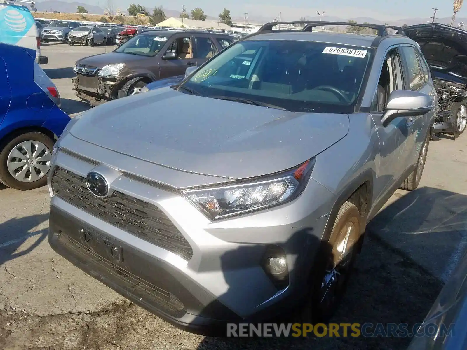 2 Photograph of a damaged car 2T3C1RFV3KW023885 TOYOTA RAV4 XLE P 2019