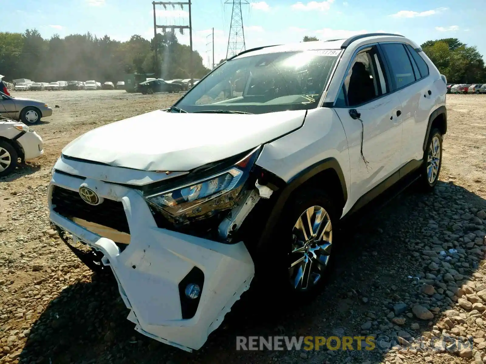 2 Photograph of a damaged car 2T3C1RFV7KC011692 TOYOTA RAV4 XLE P 2019