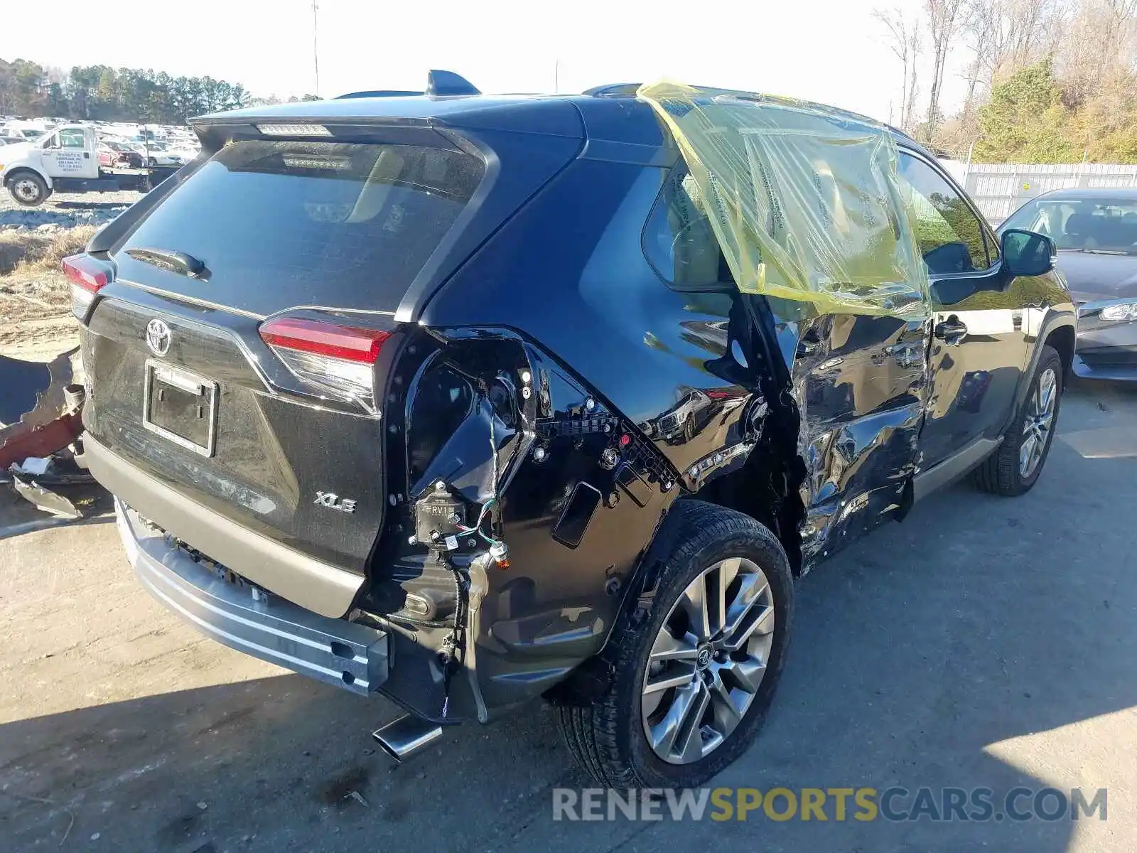 4 Photograph of a damaged car 2T3C1RFVXKC014988 TOYOTA RAV4 XLE P 2019