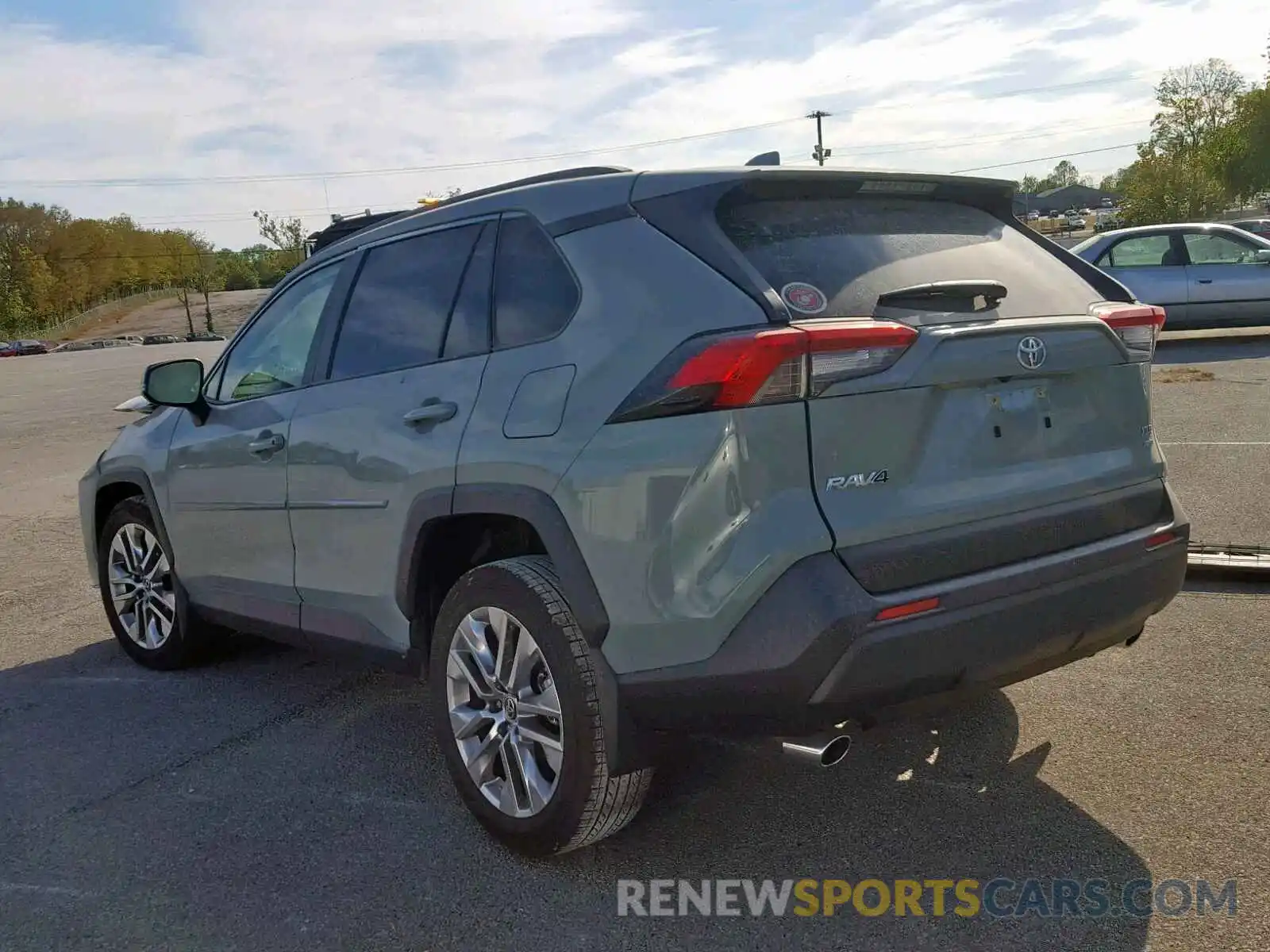 3 Photograph of a damaged car JTMA1RFV2KD014079 TOYOTA RAV4 XLE P 2019