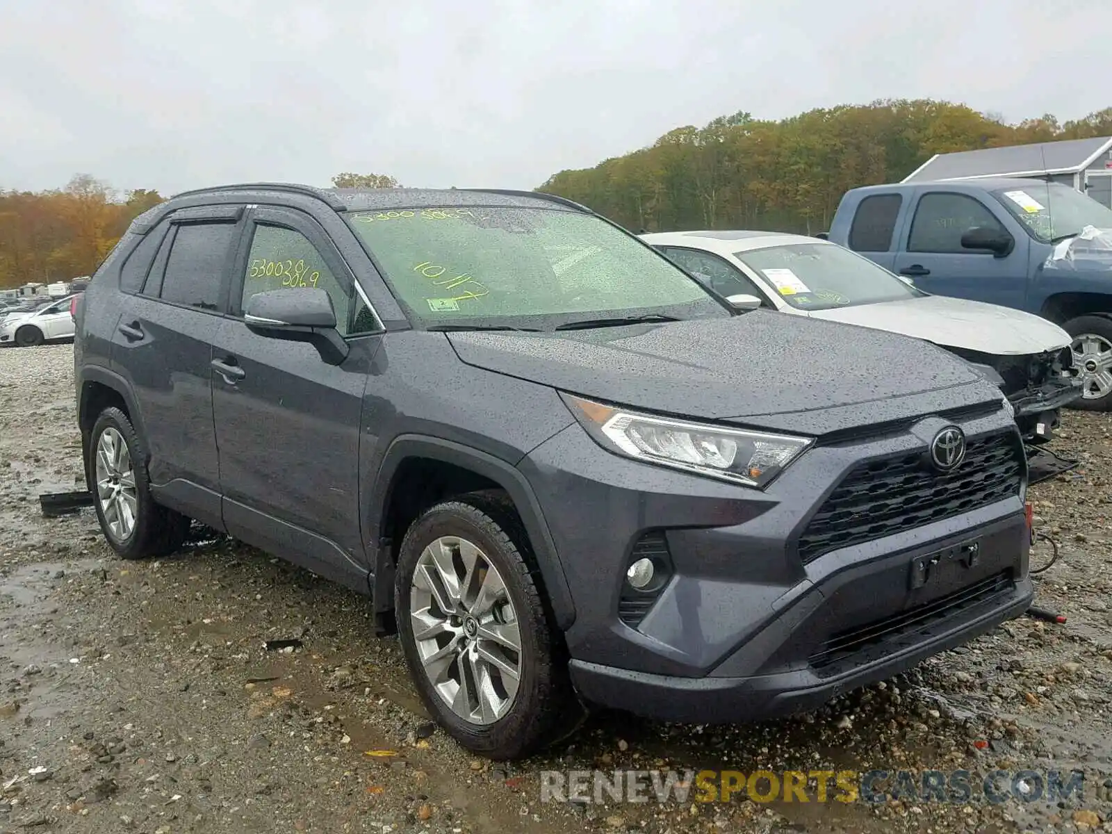 1 Photograph of a damaged car JTMA1RFV3KD006847 TOYOTA RAV4 XLE P 2019