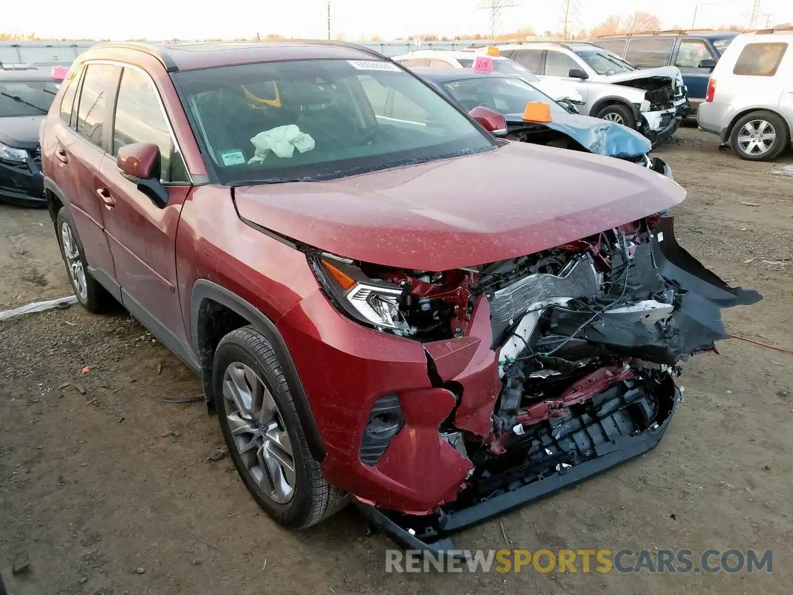 1 Photograph of a damaged car JTMA1RFV5KD045178 TOYOTA RAV4 XLE P 2019