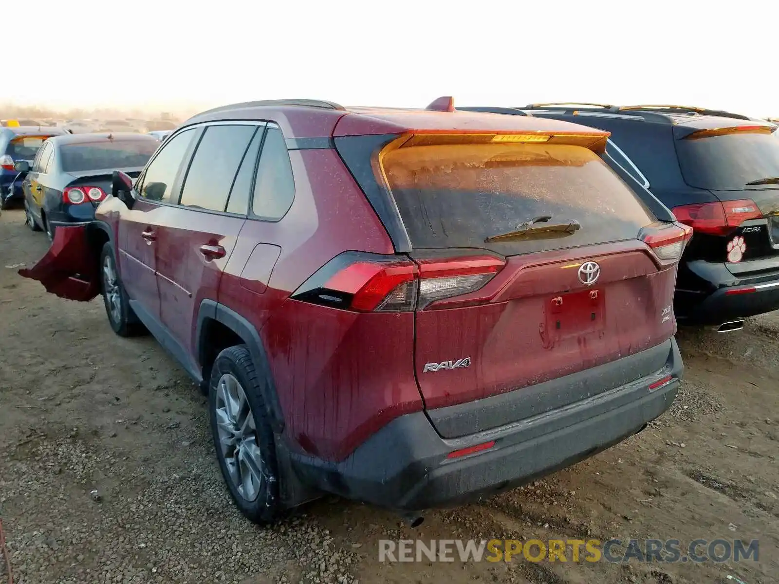 3 Photograph of a damaged car JTMA1RFV5KD045178 TOYOTA RAV4 XLE P 2019