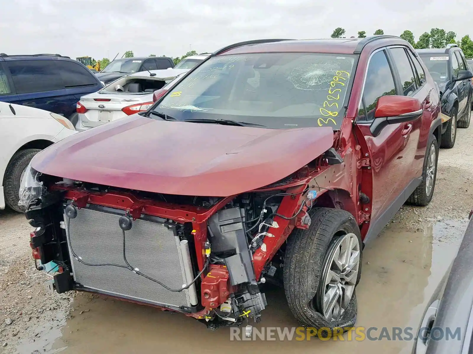 2 Photograph of a damaged car JTMC1RFV1KD512010 TOYOTA RAV4 XLE P 2019