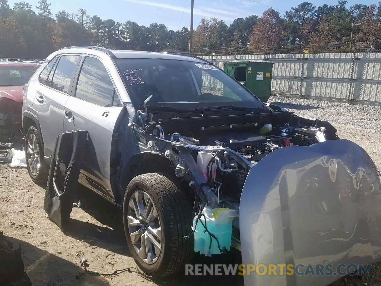 1 Photograph of a damaged car JTMC1RFV2KD028766 TOYOTA RAV4 XLE P 2019