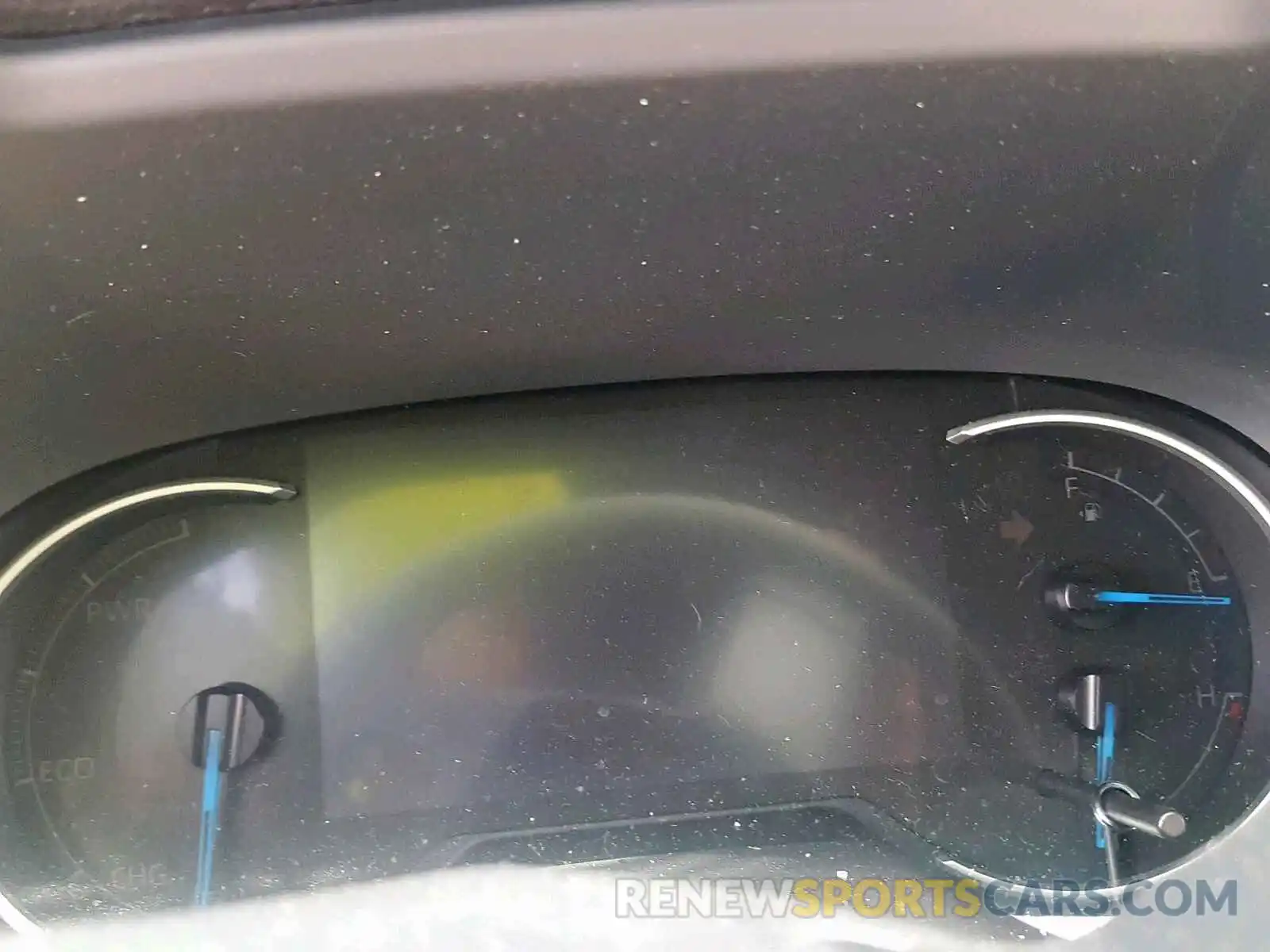 8 Photograph of a damaged car JTMEWRFV2KJ002339 TOYOTA RAV4 XSE 2019