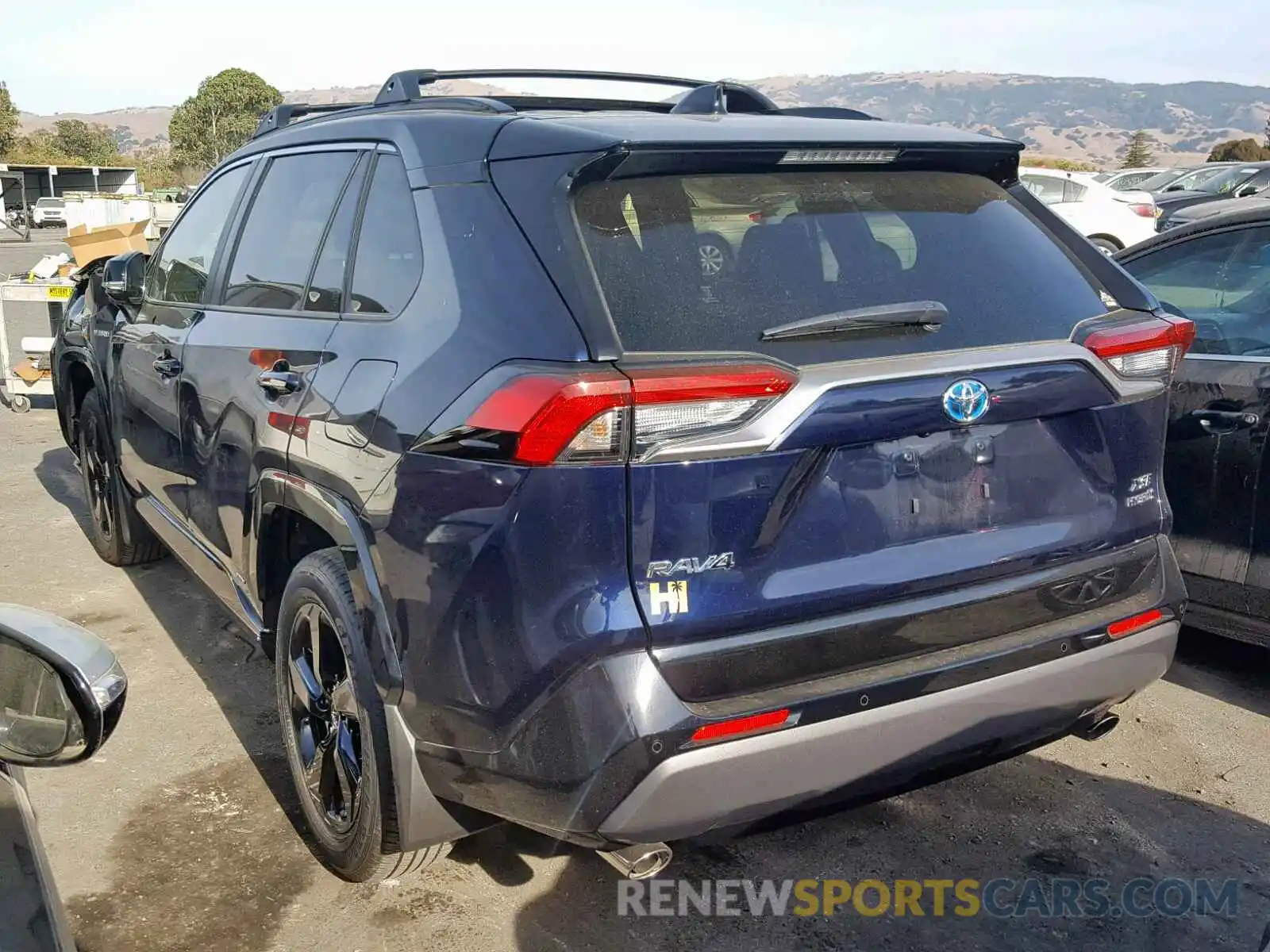 3 Photograph of a damaged car JTMEWRFV7KD518744 TOYOTA RAV4 XSE 2019