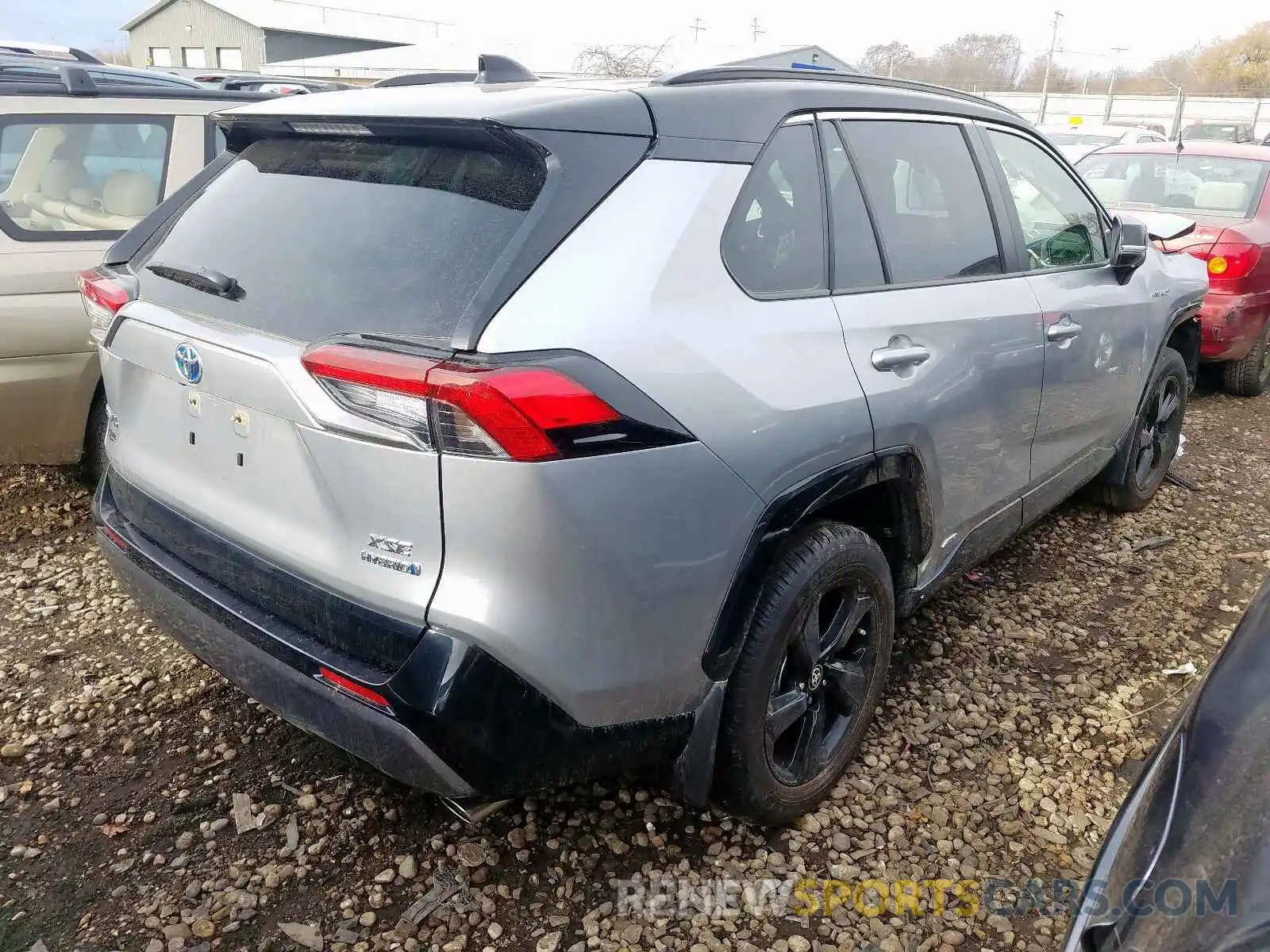 4 Photograph of a damaged car JTMEWRFV9KJ025326 TOYOTA RAV4 XSE 2019