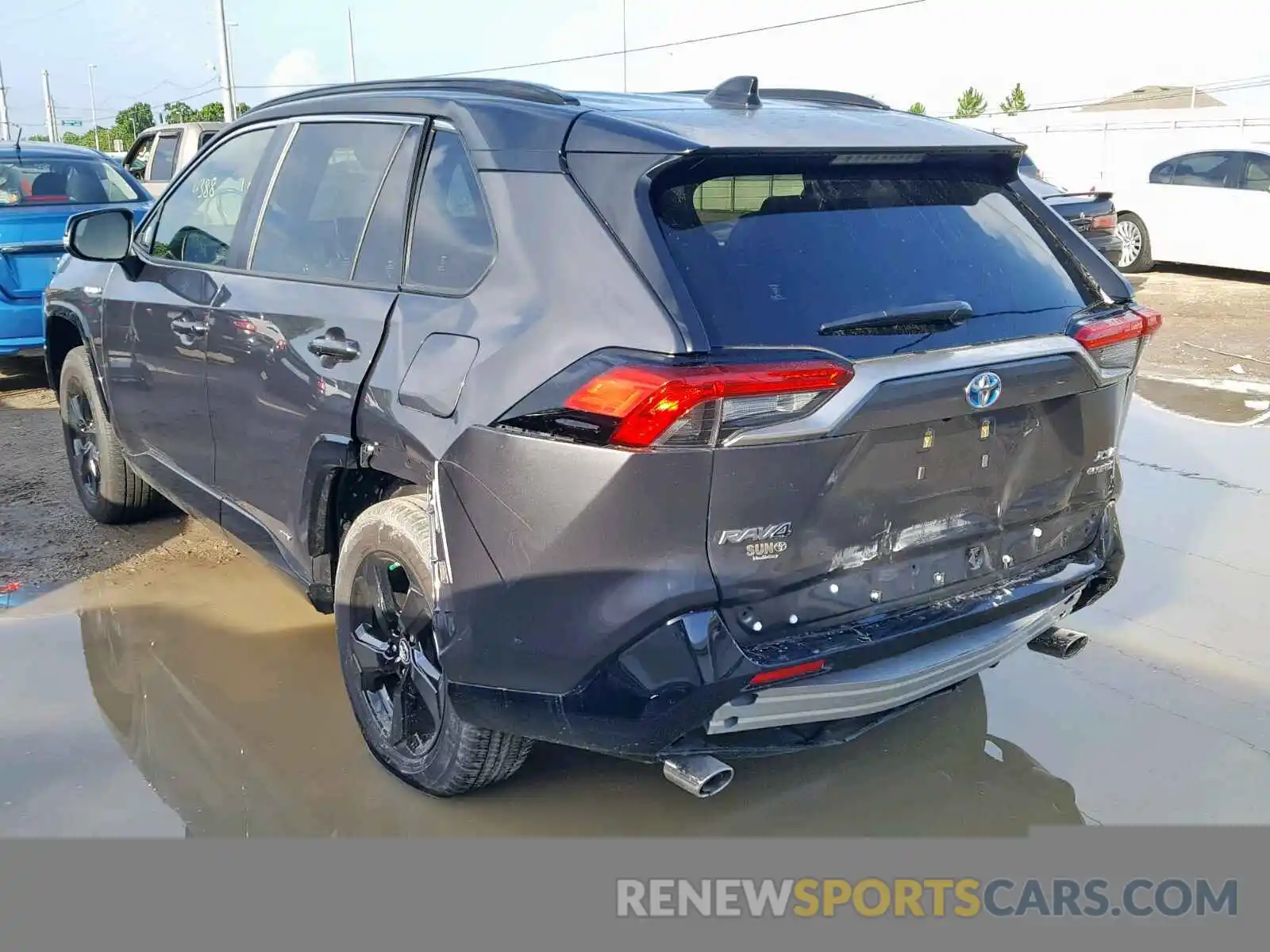 3 Photograph of a damaged car JTMEWRFVXKJ005165 TOYOTA RAV4 XSE 2019