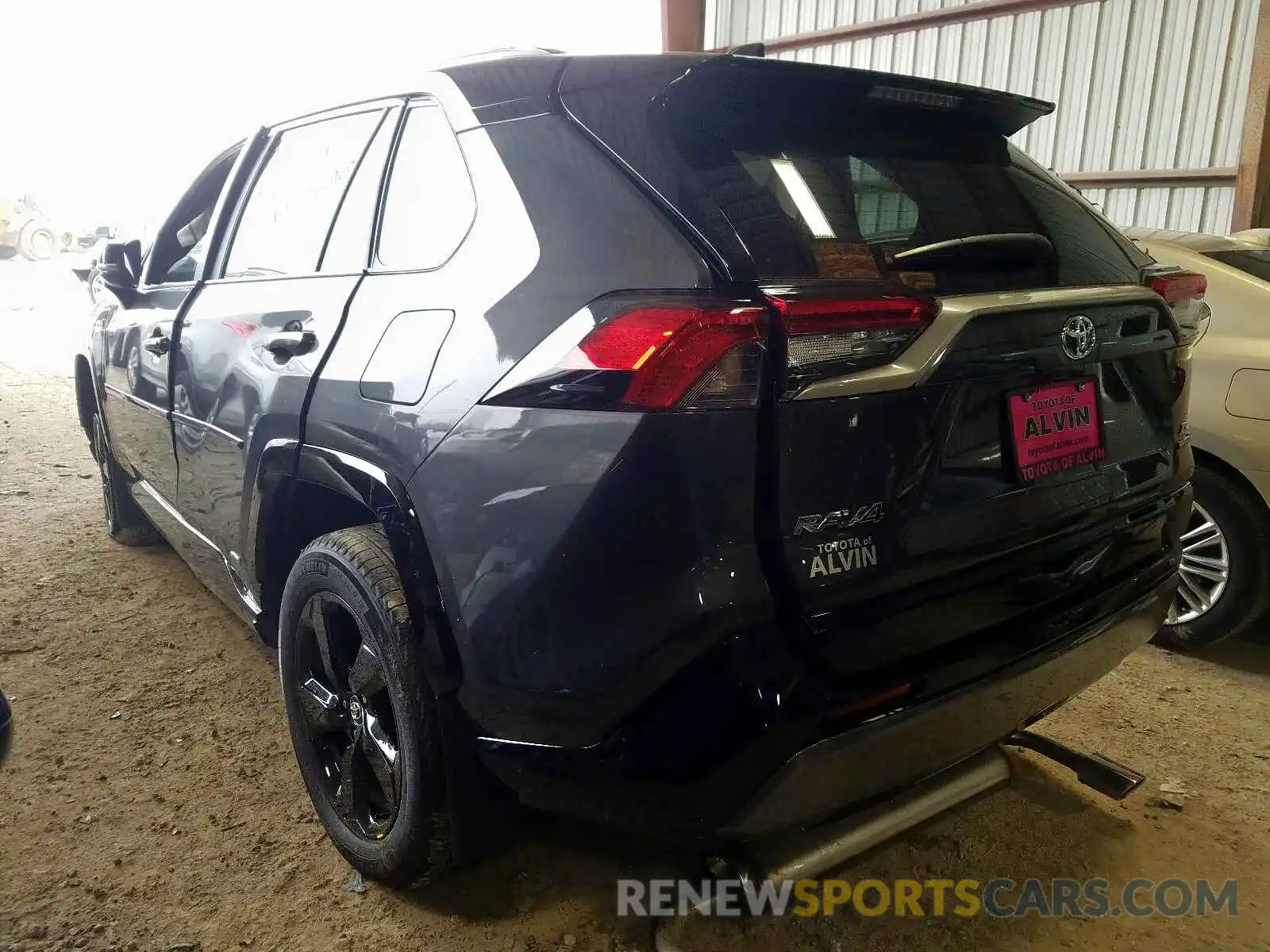 3 Photograph of a damaged car 2T3EWRFV1LW051387 TOYOTA RAV4 XSE 2020