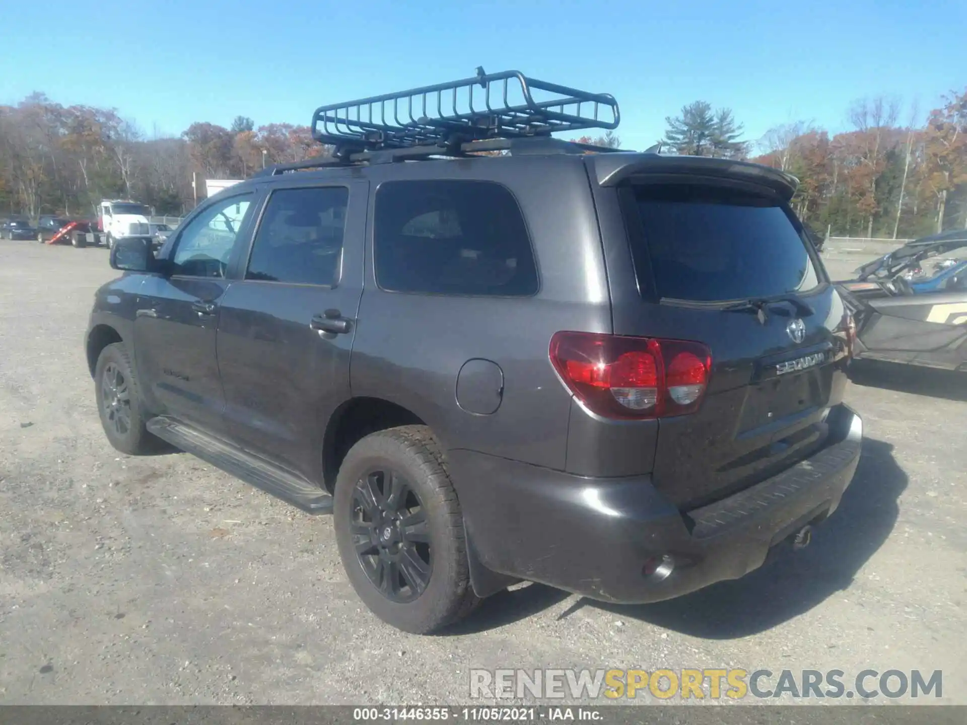 3 Photograph of a damaged car 5TDBY5G10KS169352 TOYOTA SEQUOIA 2019