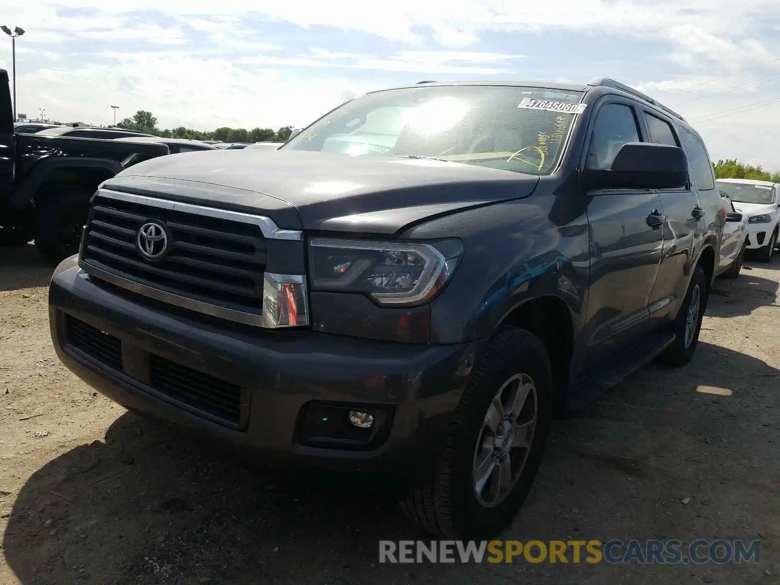 2 Фотография поврежденного автомобиля 5TDBY5G10KS170999 TOYOTA SEQUOIA 2019