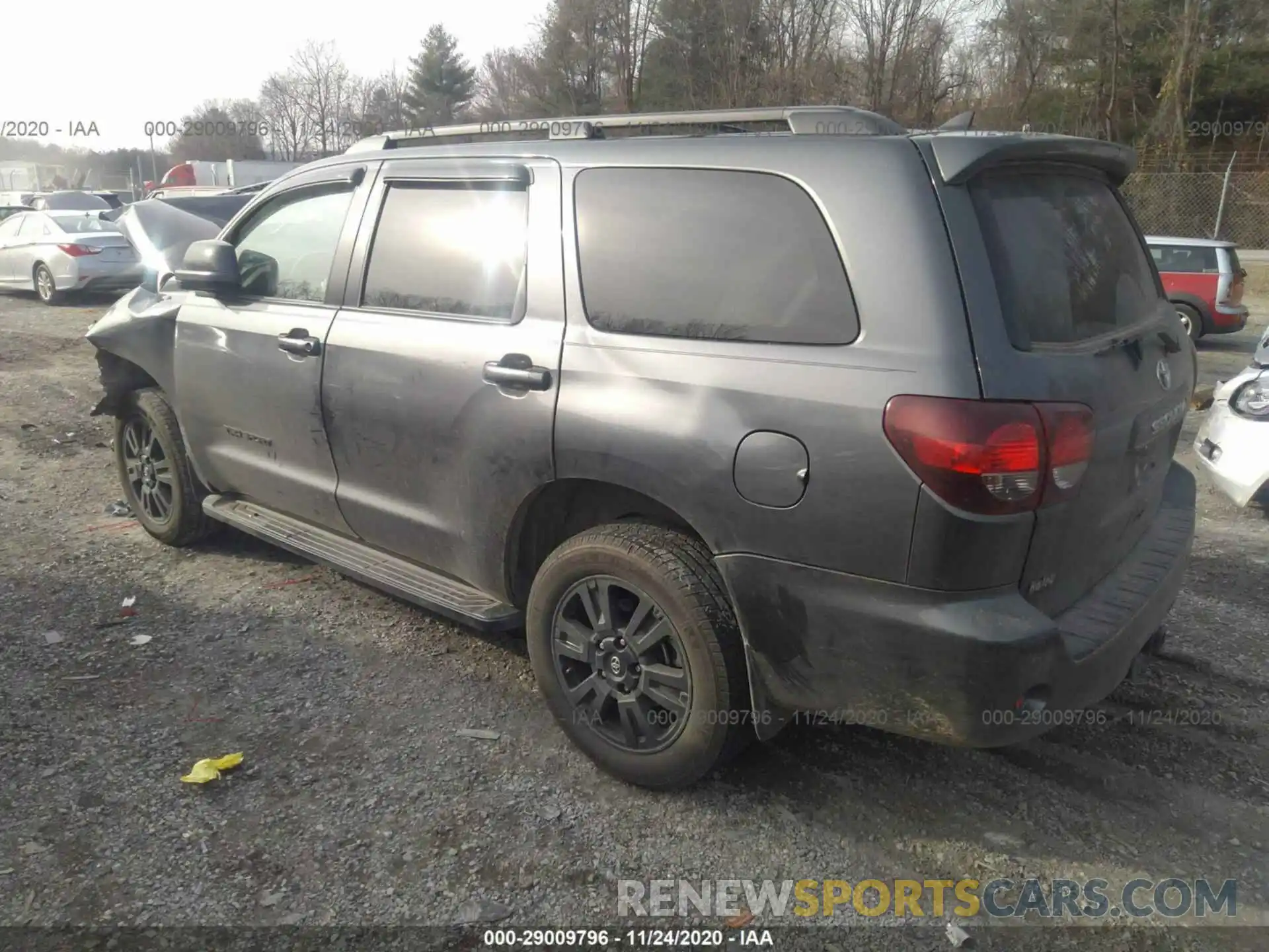 3 Photograph of a damaged car 5TDBY5G11KS167349 TOYOTA SEQUOIA 2019