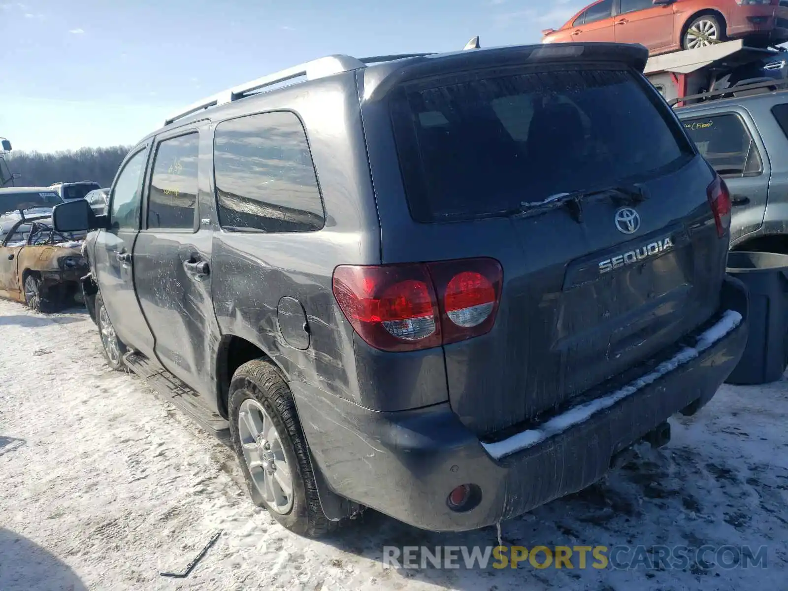 3 Photograph of a damaged car 5TDBY5G11KS169621 TOYOTA SEQUOIA 2019