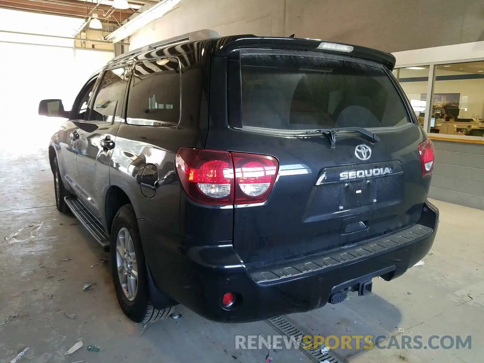 3 Photograph of a damaged car 5TDBY5G11KS170381 TOYOTA SEQUOIA 2019