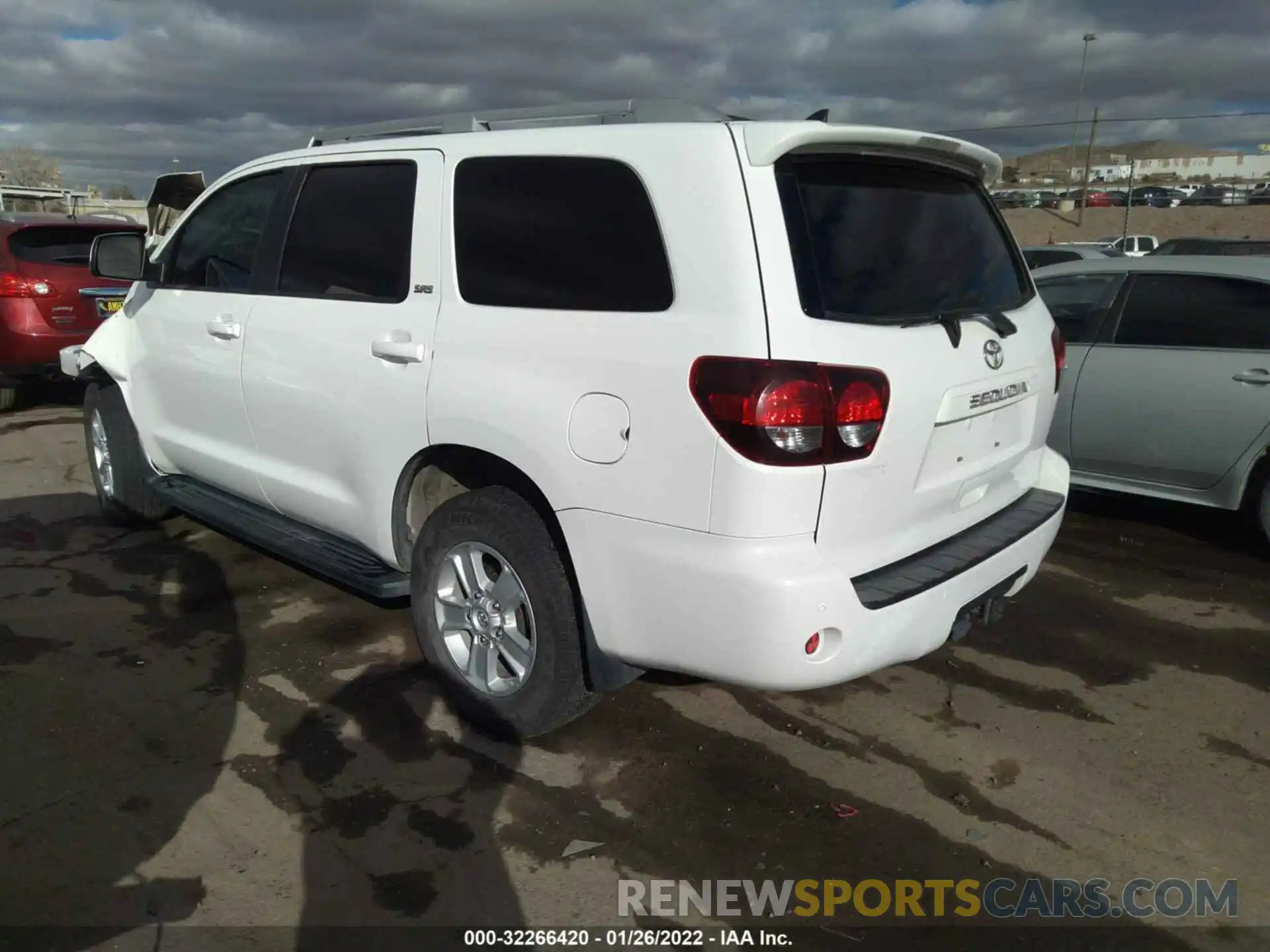 3 Фотография поврежденного автомобиля 5TDBY5G12KS168719 TOYOTA SEQUOIA 2019