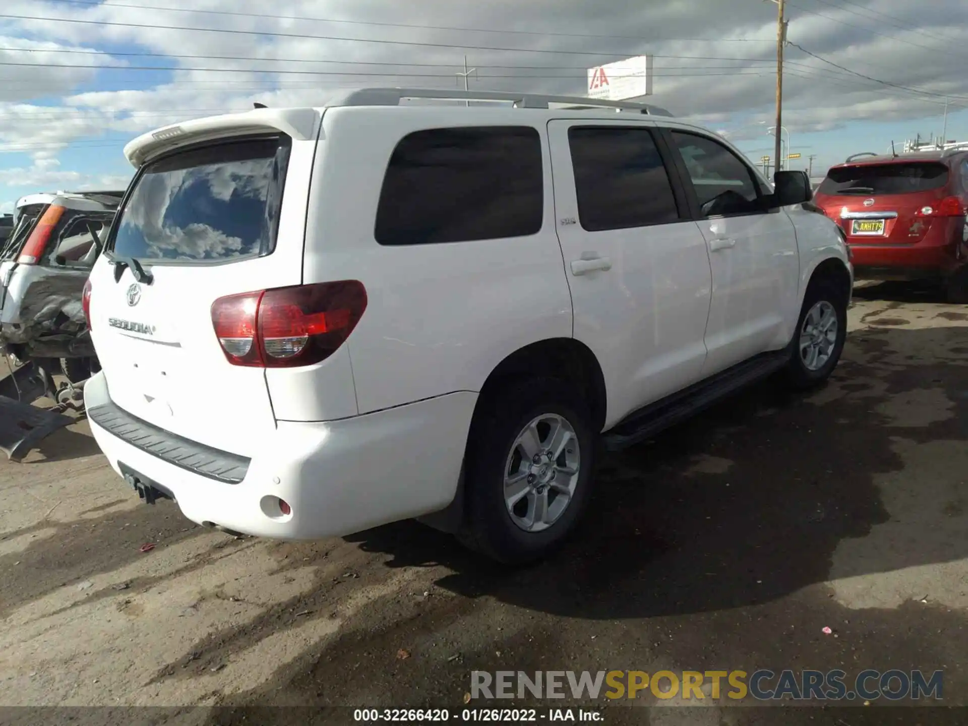 4 Photograph of a damaged car 5TDBY5G12KS168719 TOYOTA SEQUOIA 2019