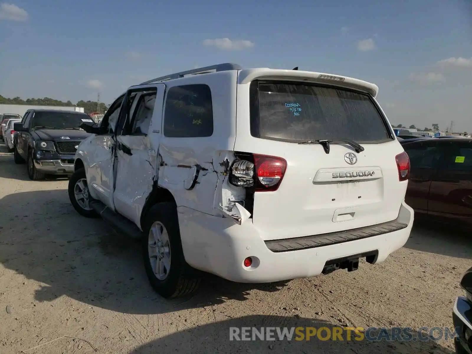 3 Photograph of a damaged car 5TDBY5G12KS169899 TOYOTA SEQUOIA 2019