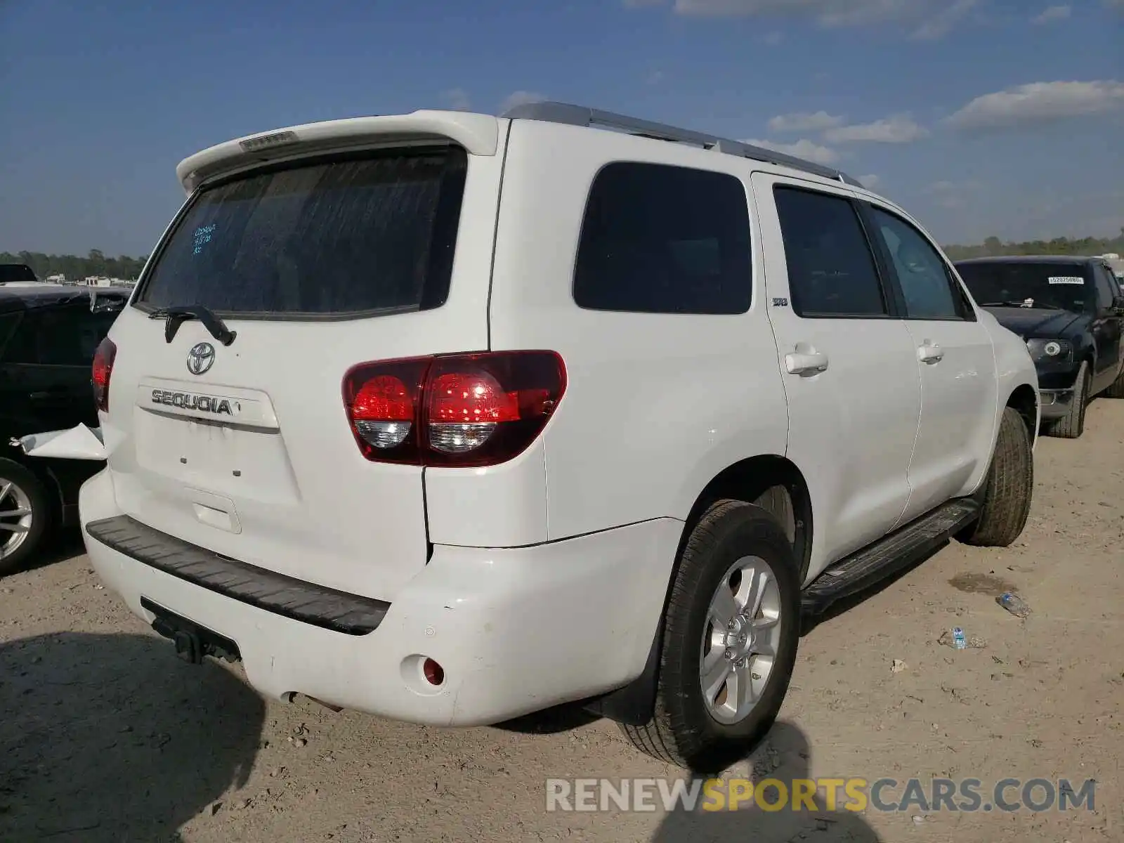 4 Photograph of a damaged car 5TDBY5G12KS169899 TOYOTA SEQUOIA 2019