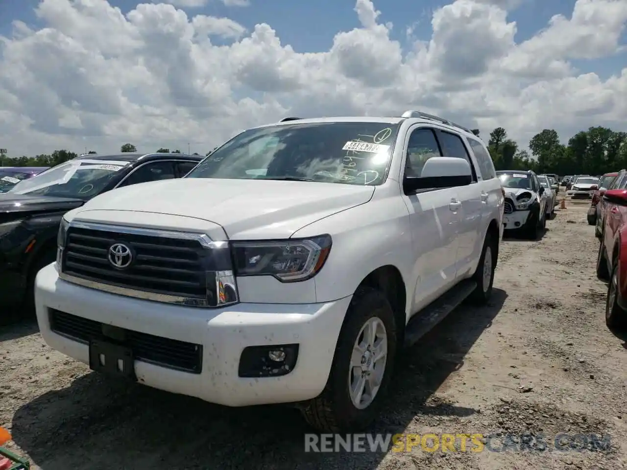 2 Photograph of a damaged car 5TDBY5G13KS169913 TOYOTA SEQUOIA 2019