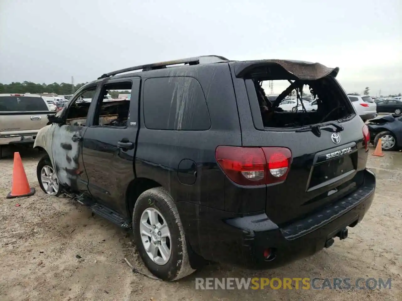 3 Фотография поврежденного автомобиля 5TDBY5G13KS171239 TOYOTA SEQUOIA 2019