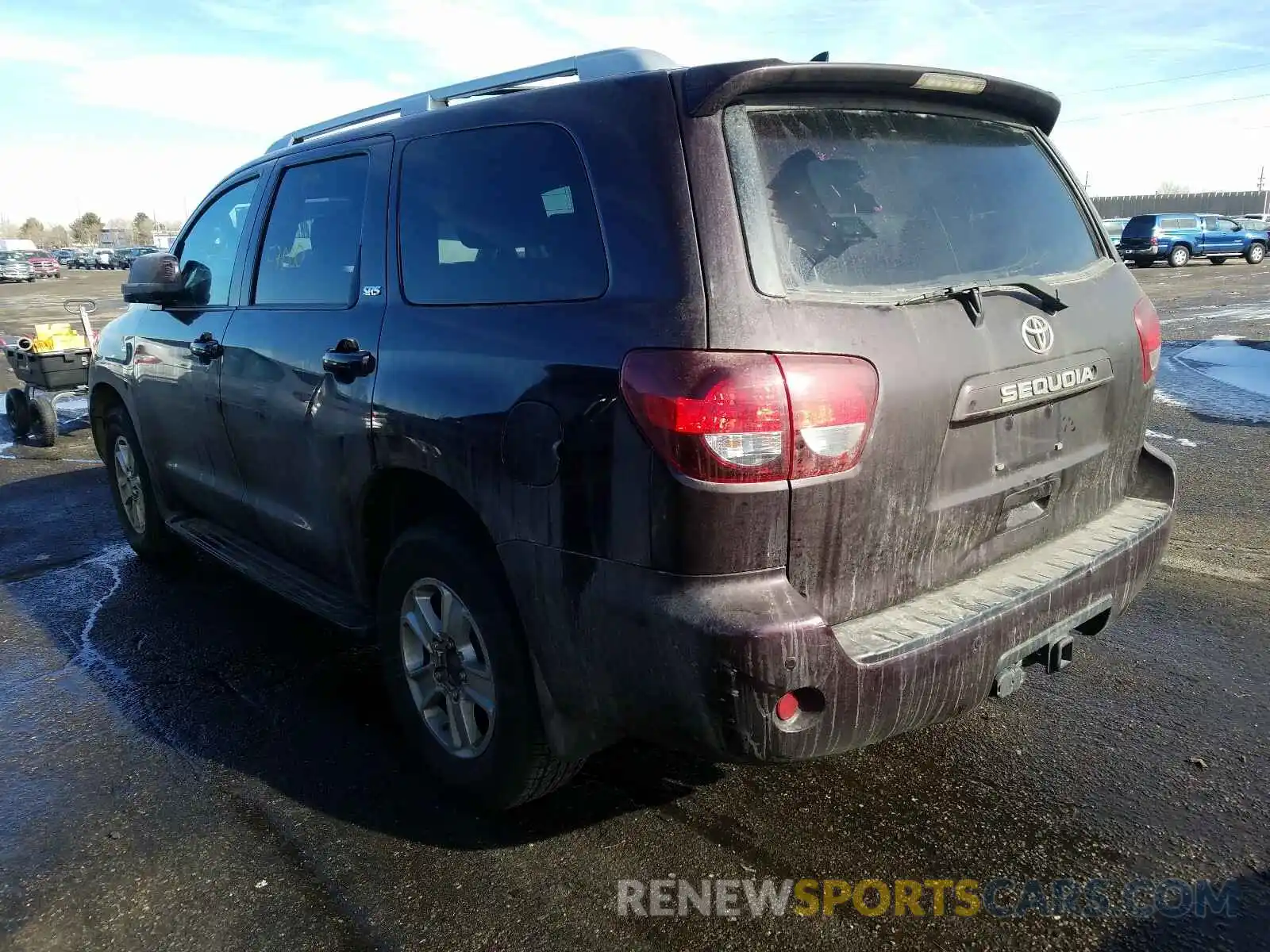 3 Photograph of a damaged car 5TDBY5G14KS170357 TOYOTA SEQUOIA 2019