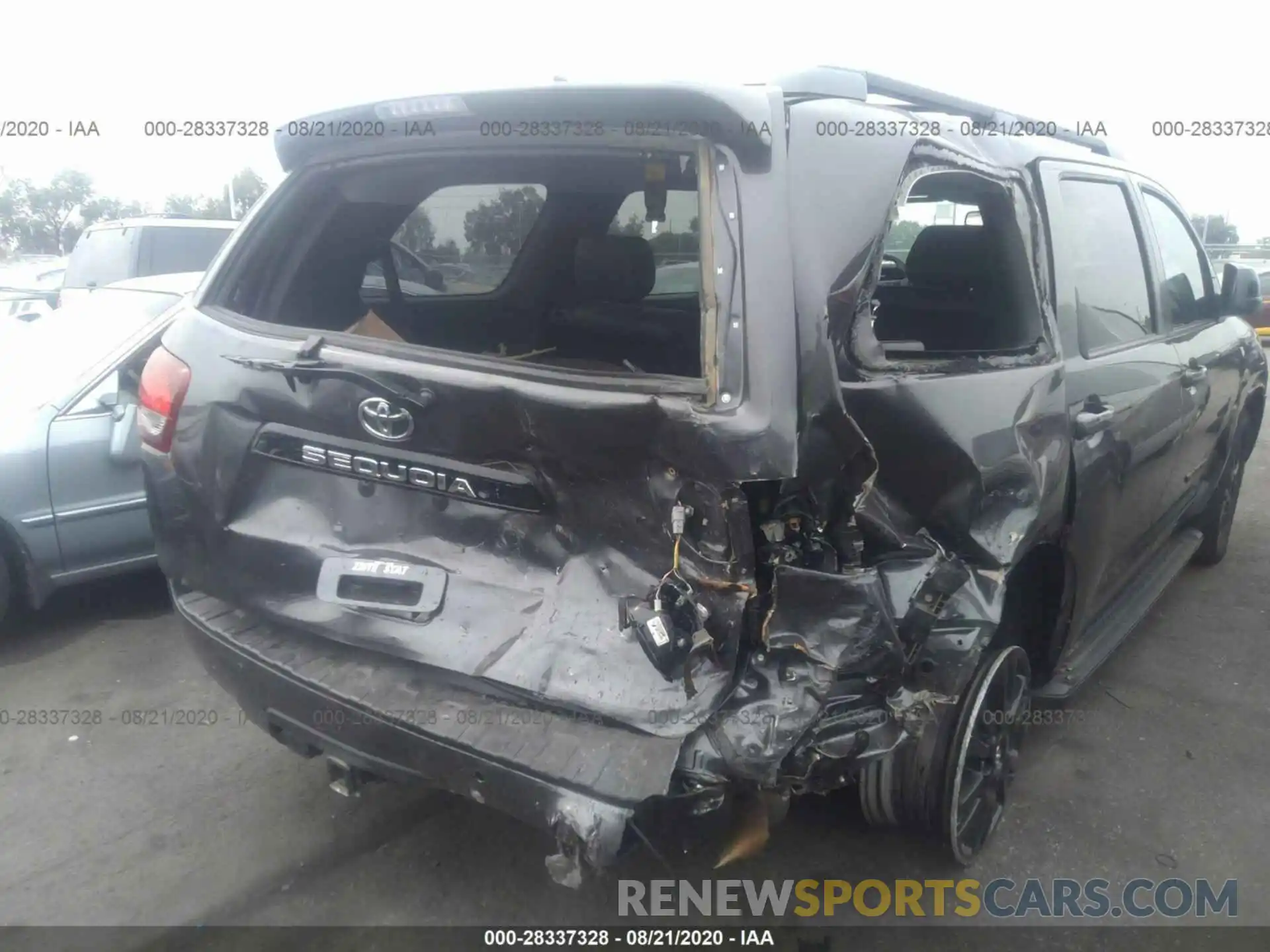 6 Photograph of a damaged car 5TDBY5G15KS171131 TOYOTA SEQUOIA 2019