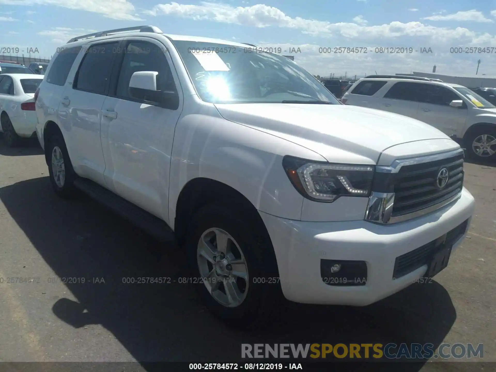 1 Photograph of a damaged car 5TDBY5G16KS168805 TOYOTA SEQUOIA 2019