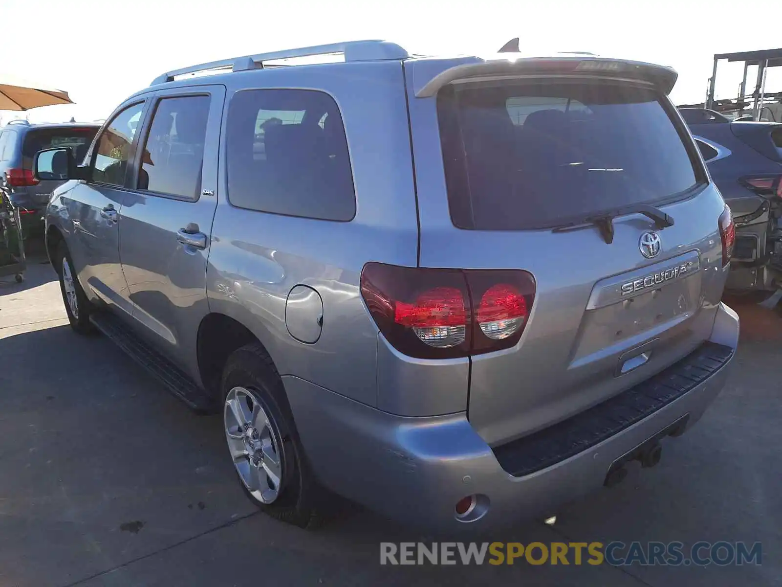 3 Photograph of a damaged car 5TDBY5G16KS170022 TOYOTA SEQUOIA 2019