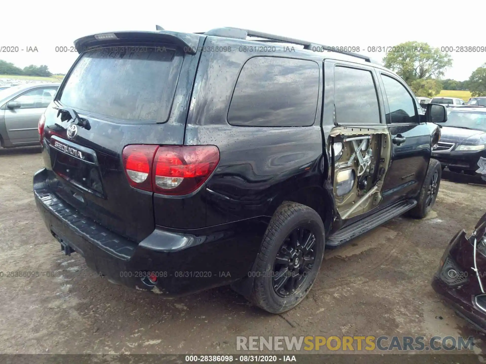 4 Фотография поврежденного автомобиля 5TDBY5G16KS174426 TOYOTA SEQUOIA 2019