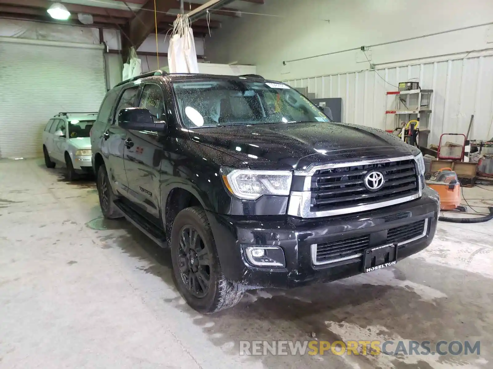 1 Photograph of a damaged car 5TDBY5G17KS165766 TOYOTA SEQUOIA 2019