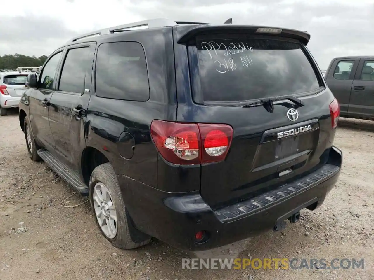 3 Photograph of a damaged car 5TDBY5G19KS169379 TOYOTA SEQUOIA 2019