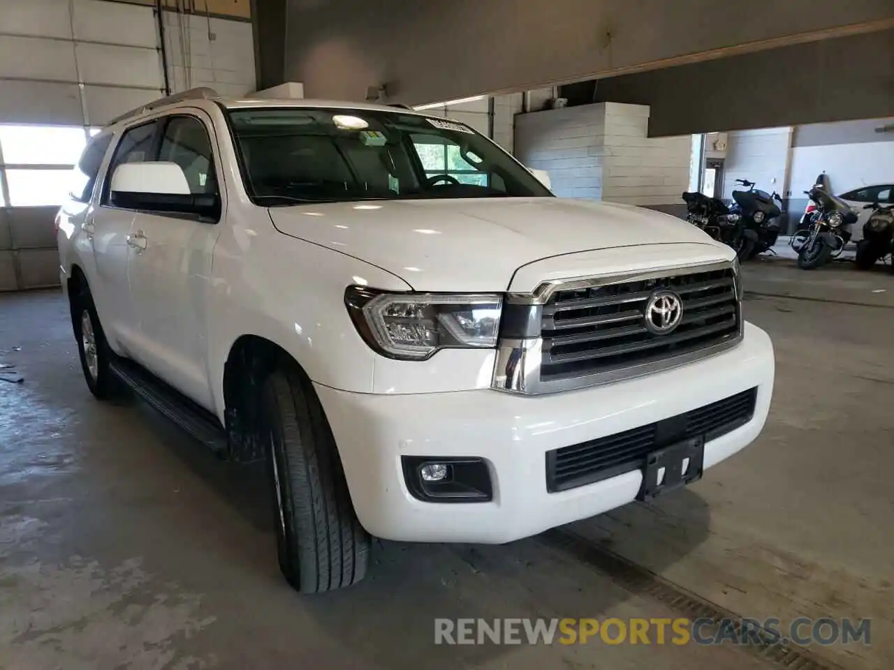 1 Photograph of a damaged car 5TDBY5G19KS169933 TOYOTA SEQUOIA 2019