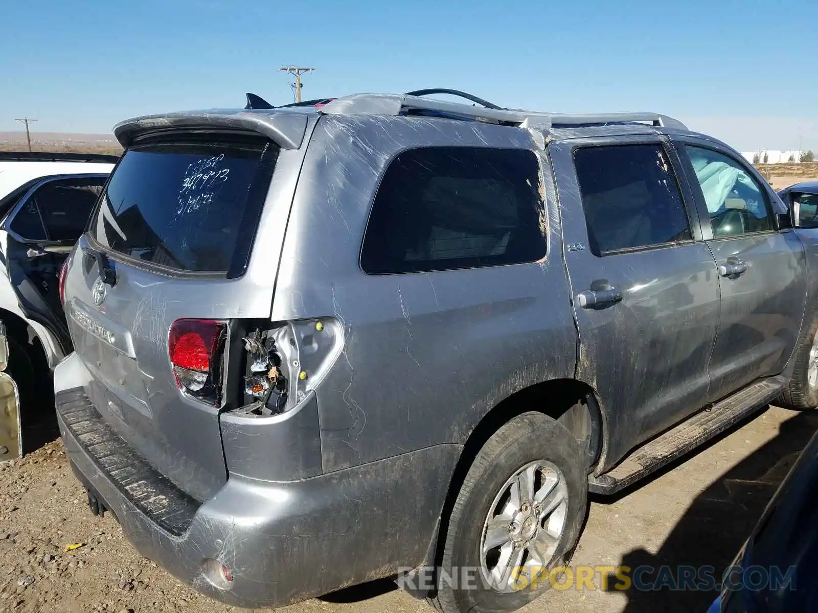 9 Фотография поврежденного автомобиля 5TDBY5G19KS170614 TOYOTA SEQUOIA 2019