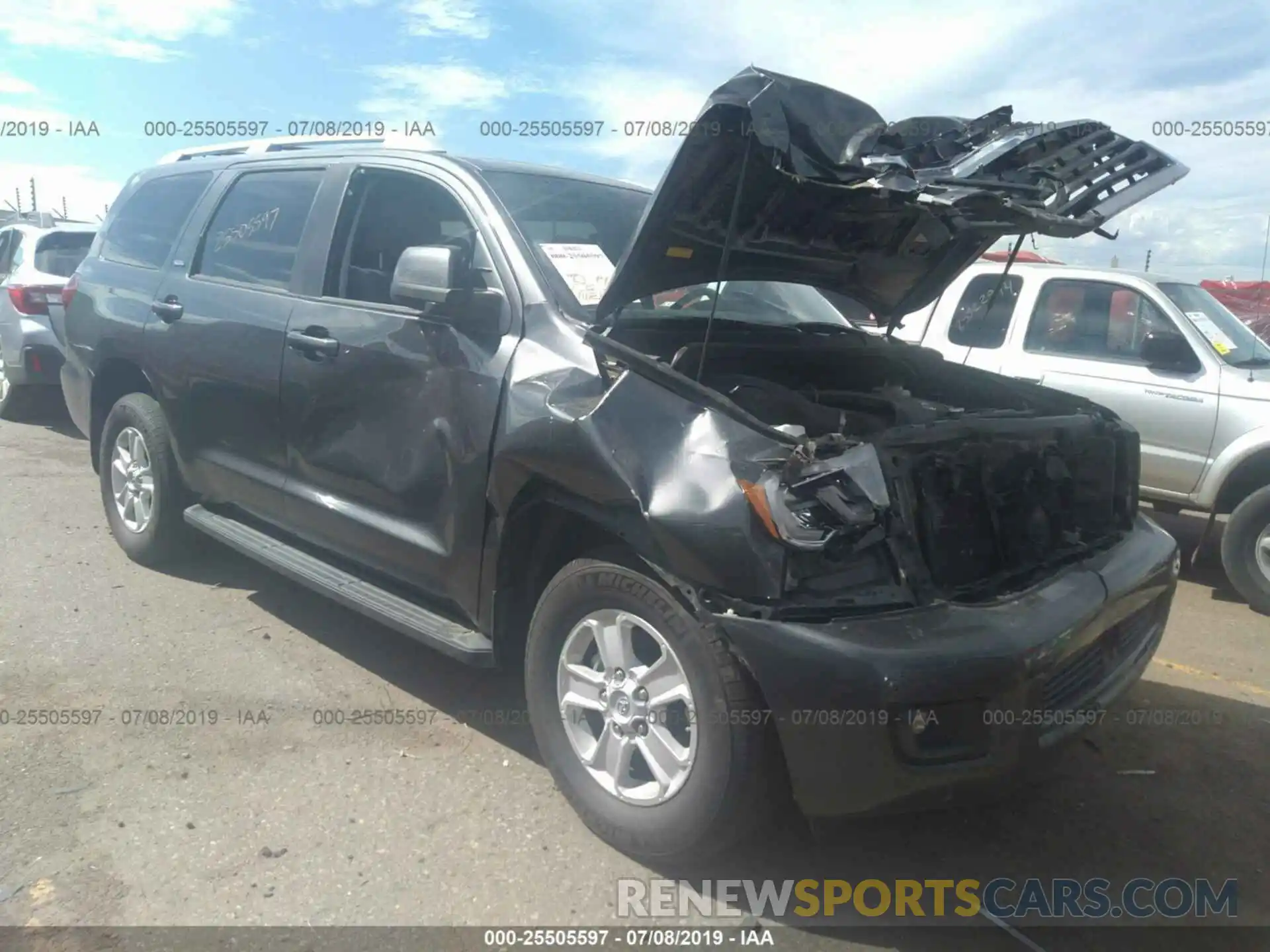 1 Photograph of a damaged car 5TDBY5G1XKS168628 TOYOTA SEQUOIA 2019