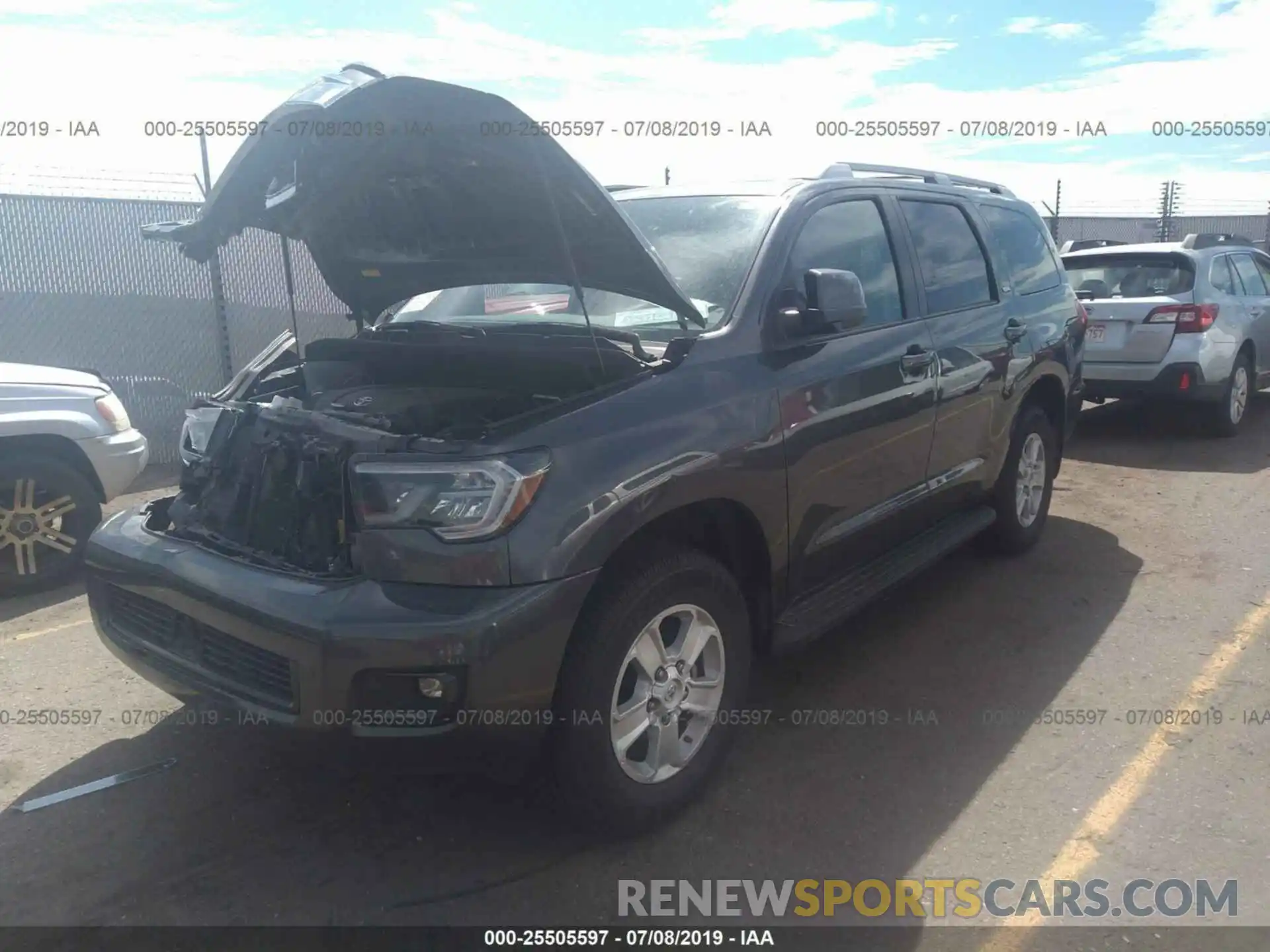 2 Photograph of a damaged car 5TDBY5G1XKS168628 TOYOTA SEQUOIA 2019