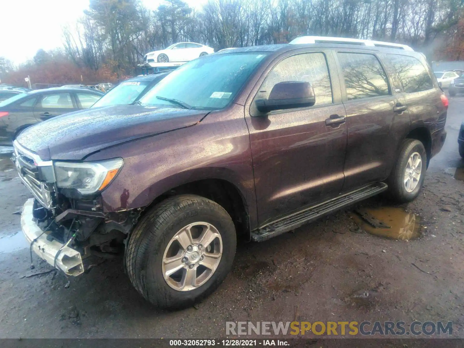 2 Photograph of a damaged car 5TDBY5G1XKS169181 TOYOTA SEQUOIA 2019