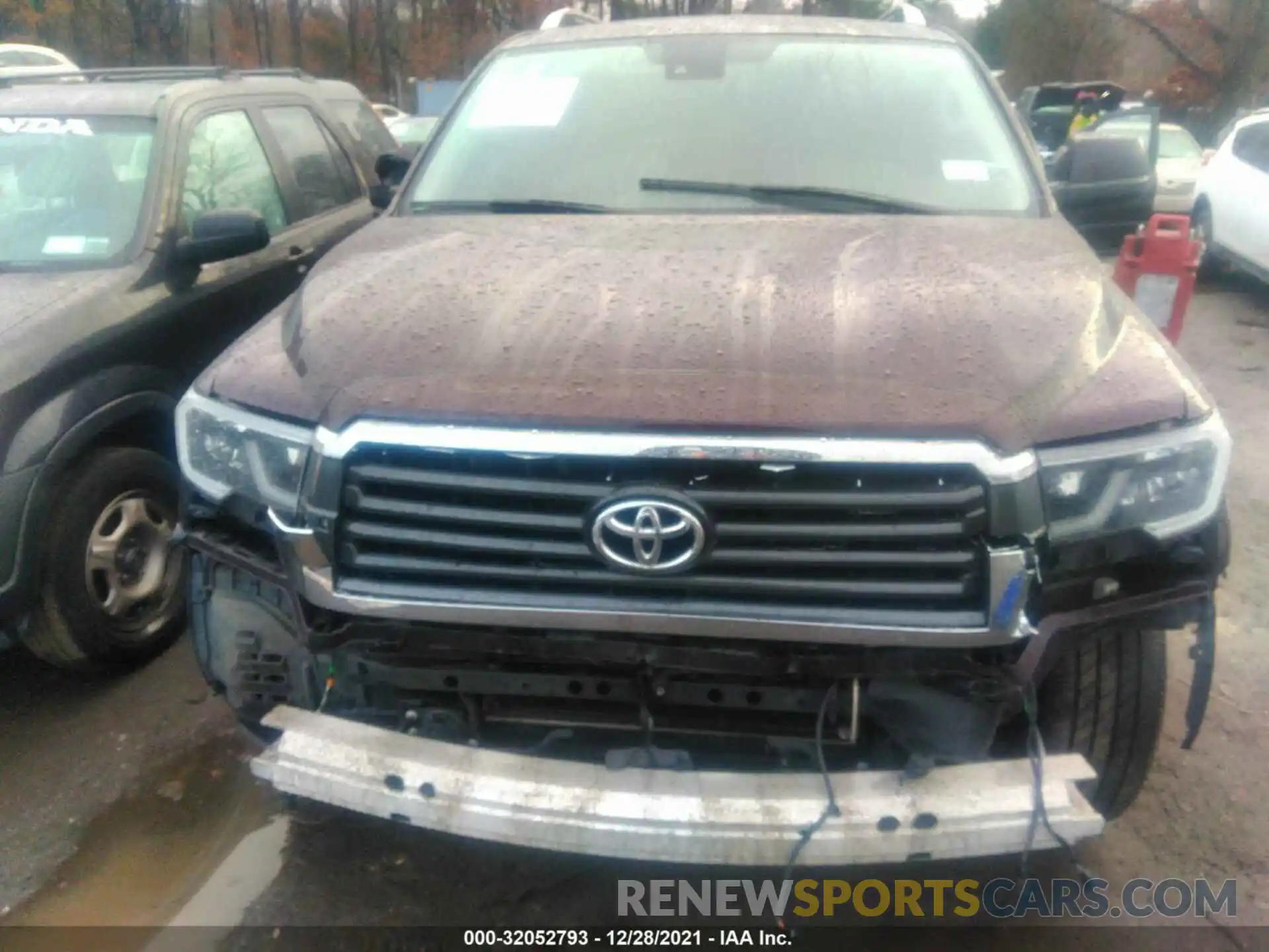 6 Photograph of a damaged car 5TDBY5G1XKS169181 TOYOTA SEQUOIA 2019