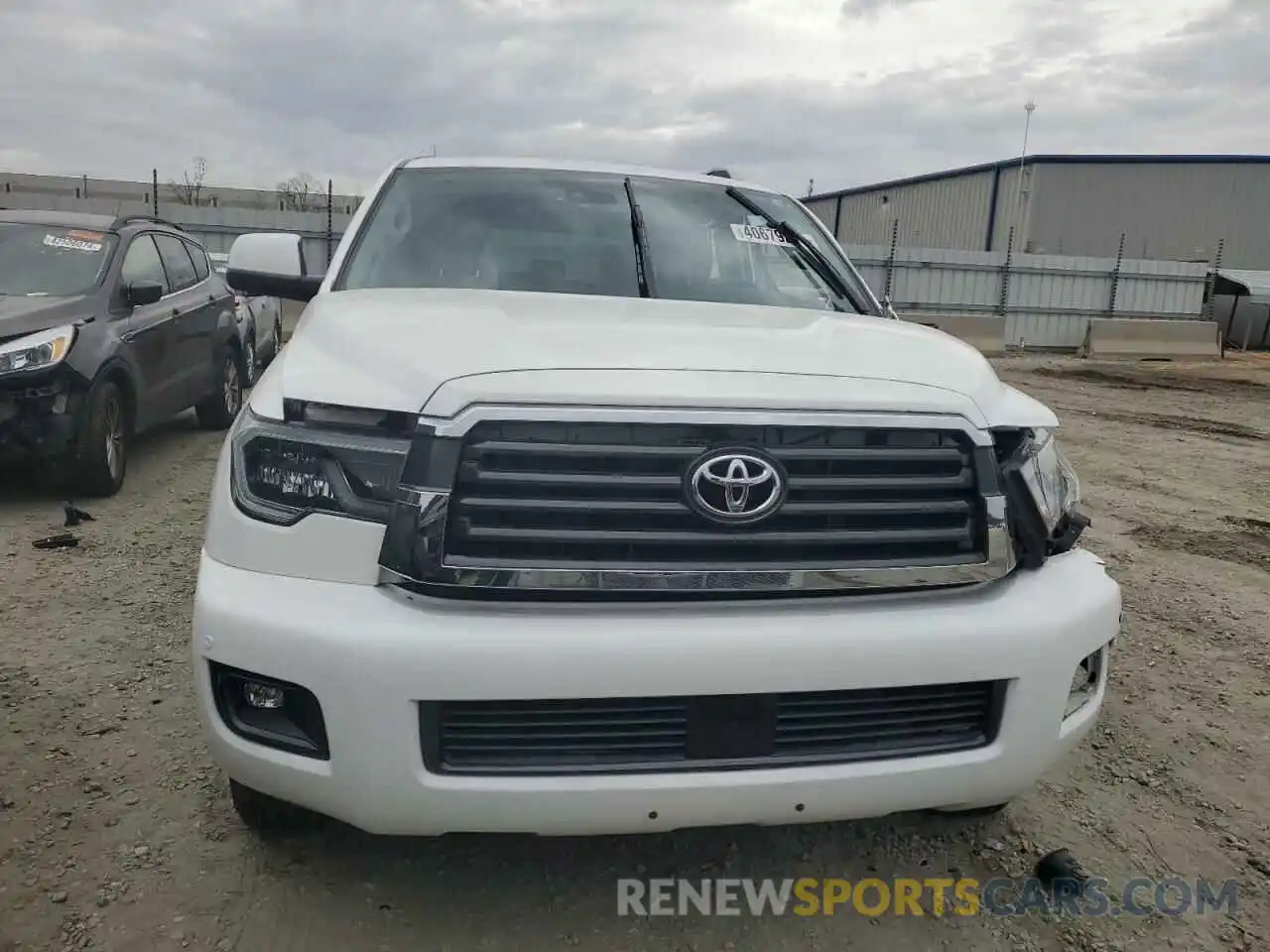 5 Фотография поврежденного автомобиля 5TDBY5G1XKS174171 TOYOTA SEQUOIA 2019