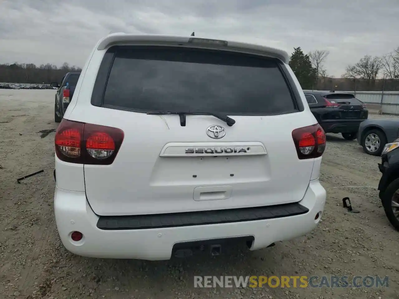 6 Photograph of a damaged car 5TDBY5G1XKS174171 TOYOTA SEQUOIA 2019